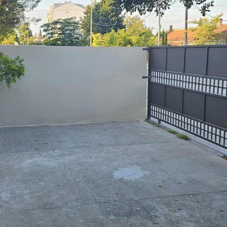 Stay Point Jerry - Podgorica City Apartment - One-Bedroom Apartment - 14