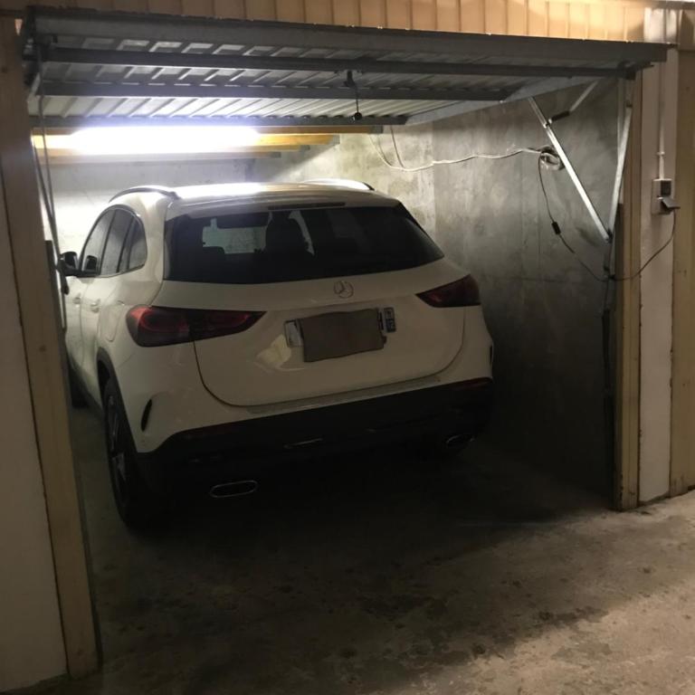 2 pièces avec terrasse -Calme-Sans vis à vis-garage-centre de Cannes - Appartement 1 Chambre - 10