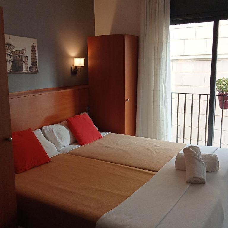 Sitges Apartment Free parking 1000 meters - Apartamento Estudio con balcón - 3