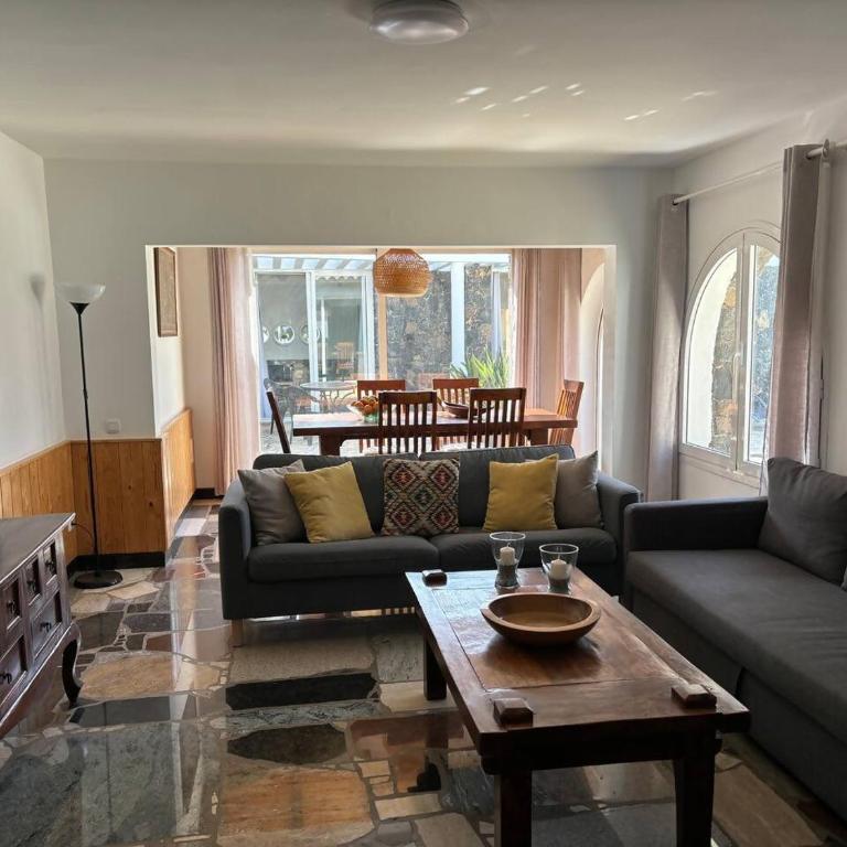 Casa Noelani - centrico y cerca de la playa - Apartment - Split Level - 9