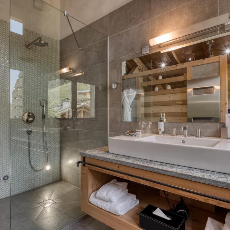 Flocons de Sel - Relais & Chateaux - Suite Junior - 1