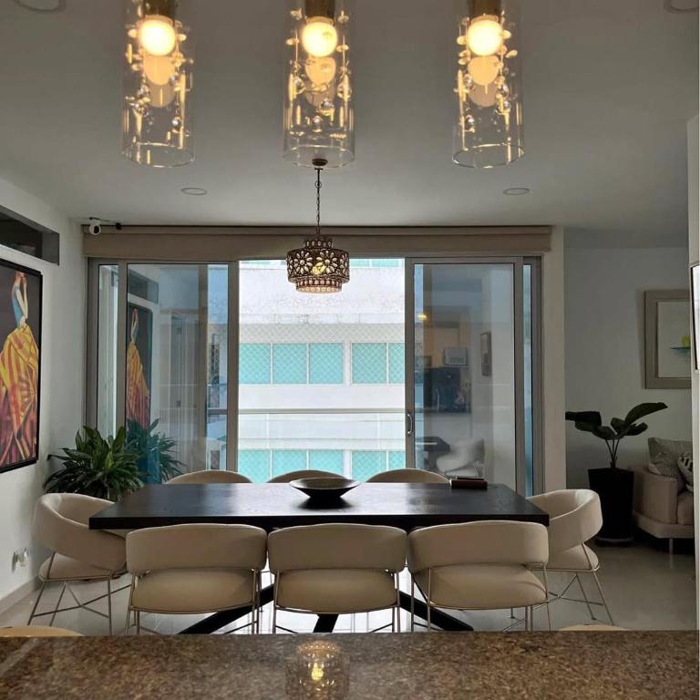 Apartamento reformado, fresco, edificio con salida a la playa Morros, Cartagena - Apartamento de 3 dormitorios - 10