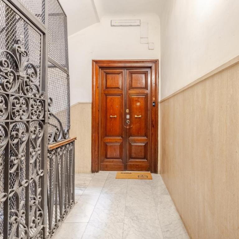 Aurelian Crown Central Rome - Appartamento Premium con 3 Camere da Letto e Balcone - 33
