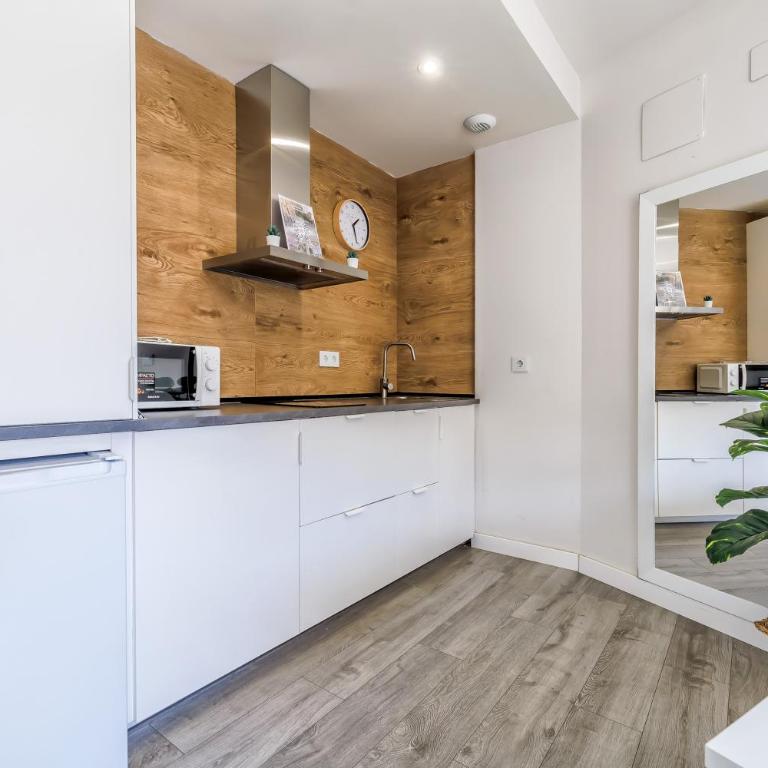Córdoba Terrace Apartment - Three-Bedroom Apartment - 7
