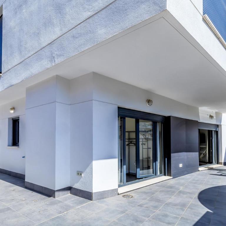 Córdoba Terrace Apartment - Three-Bedroom Apartment - 2
