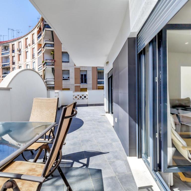 Córdoba Terrace Apartment - Three-Bedroom Apartment - 15