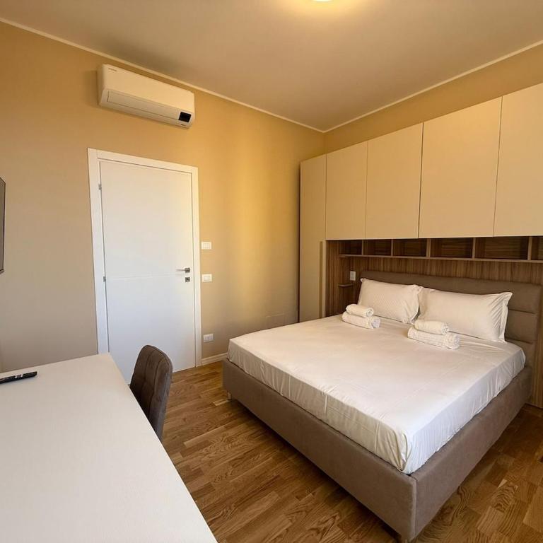 Comfort Flat - Careggi Firenze - Appartamento con 1 Camera da Letto - 10