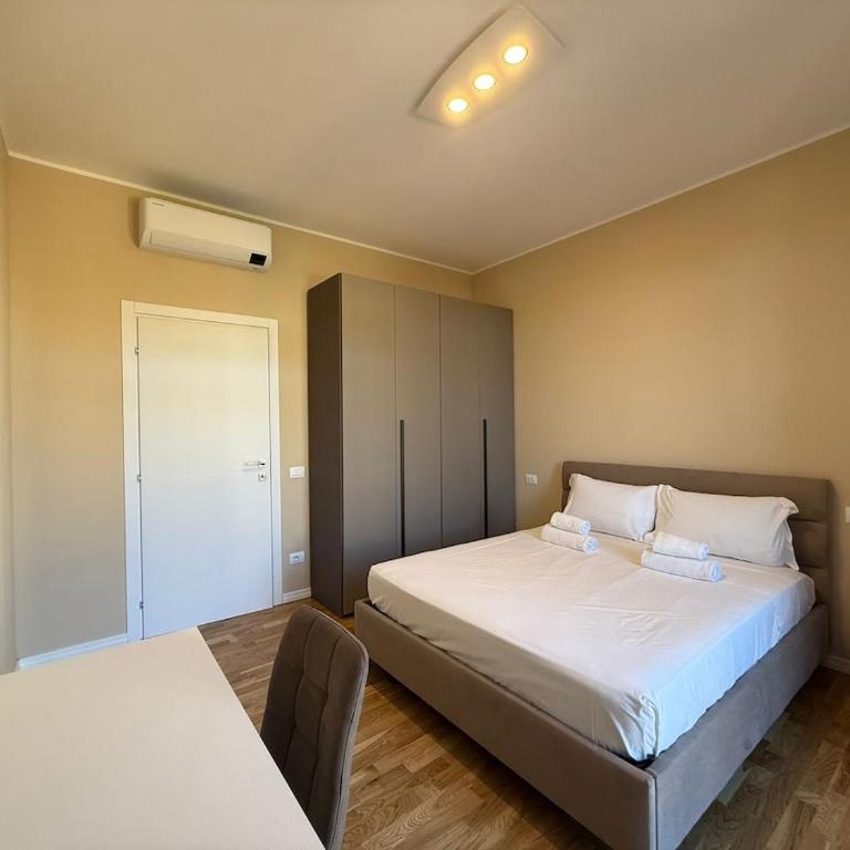 Comfort Flat - Careggi Firenze - Appartamento con 1 Camera da Letto - 17