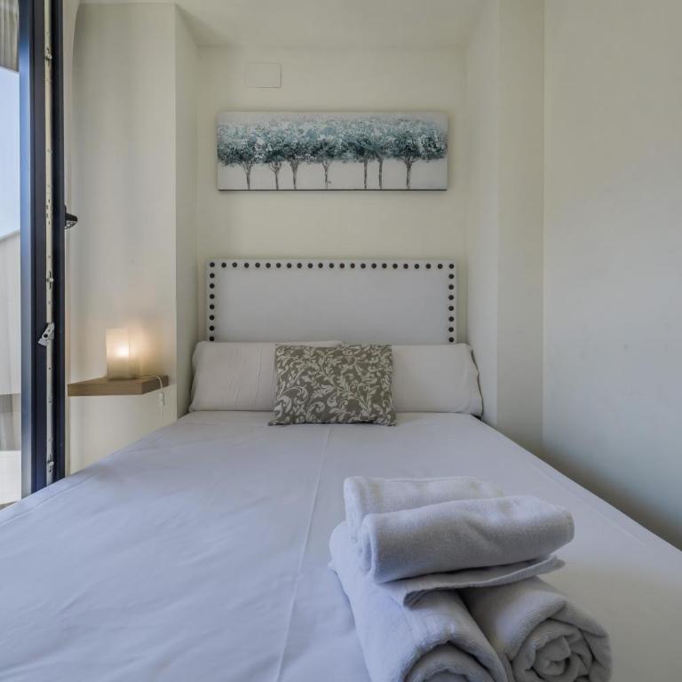 Córdoba Terrace Apartment - Three-Bedroom Apartment - 6