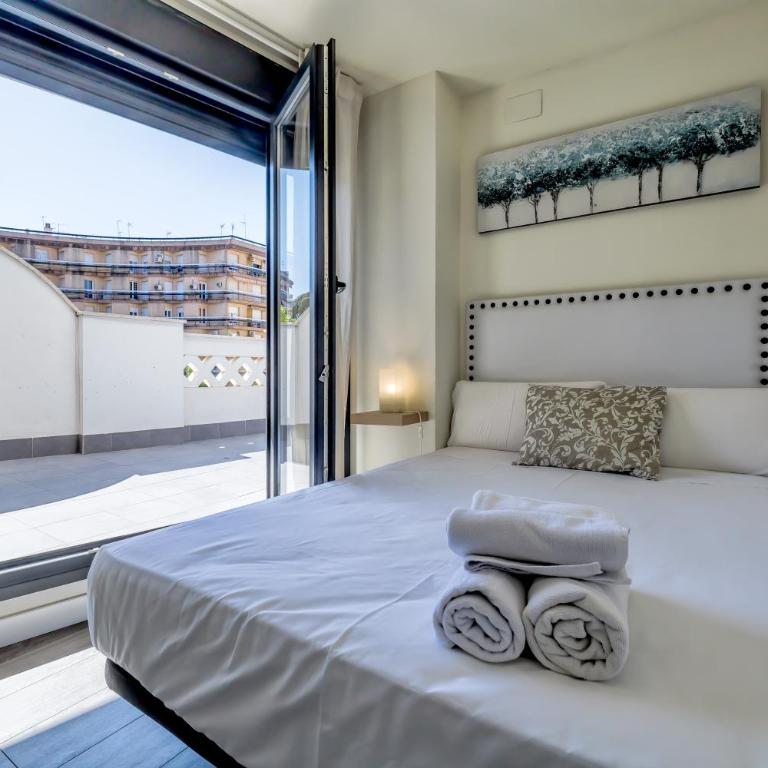 Córdoba Terrace Apartment - Three-Bedroom Apartment - 26