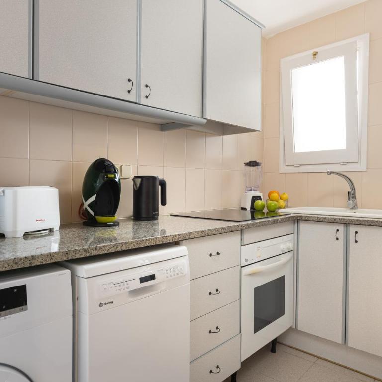 Lets Holidays QUIET APARTMENT 5 minutes TO THE BEACH 2 - Apartamento con terraza - 24