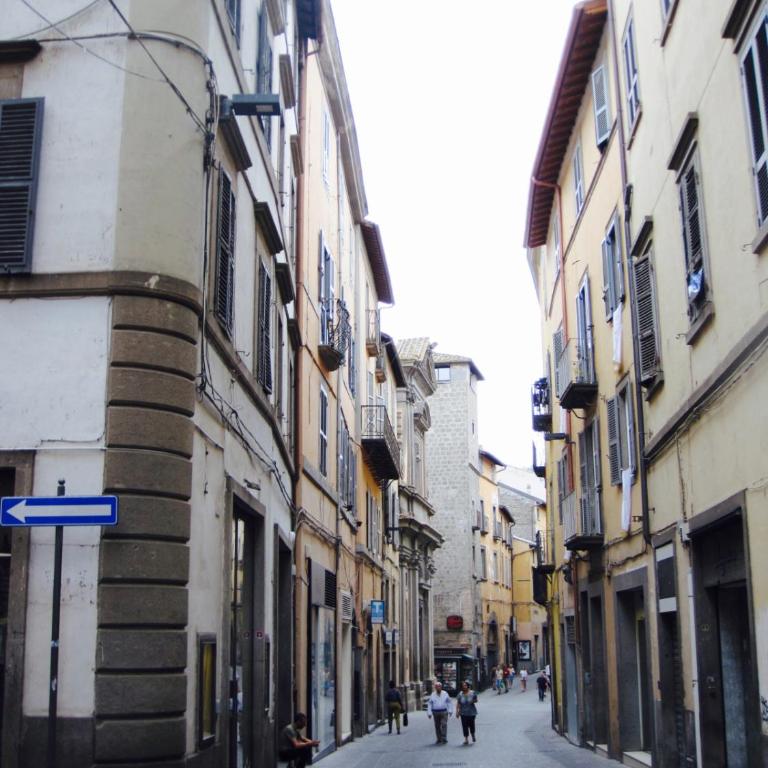 Alloggio Turistico Corso Italia 74 Viterbo - Appartamento con 2 Camere da Letto - 9
