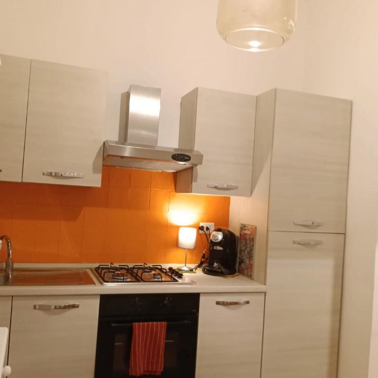 Alloggio Turistico Corso Italia 74 Viterbo - Appartamento con 2 Camere da Letto - 20