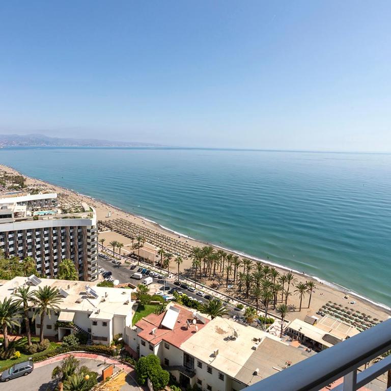 Coqueto ático junto a la playa by Rent Me - Apartamento de 1 dormitorio con terraza - 4