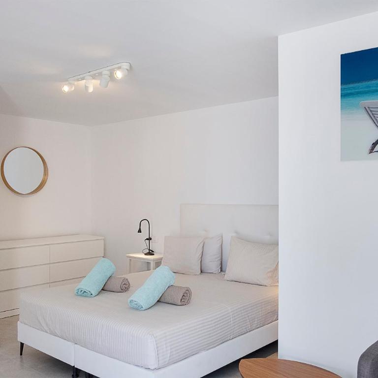 THE CLUB - Accommodation - Dining - Events - Apartamento de 2 dormitorios con vistas al jardín - 12