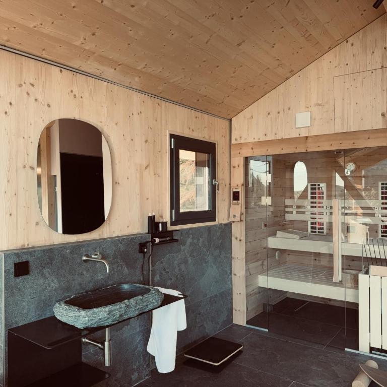 Naturchalets Turracher Höhe by ALPS RESORTS - Deluxe Chalet mit Sauna & Whirlpool - 17