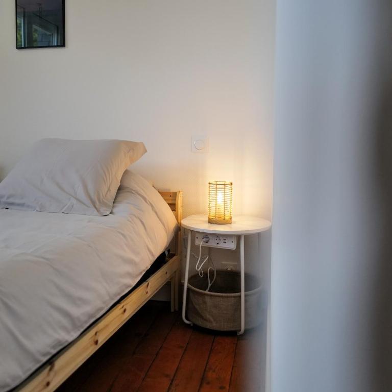 Maison refaite à neuf- avec Jacuzzi- LE HOMARD 15 - Three-Bedroom House - 6