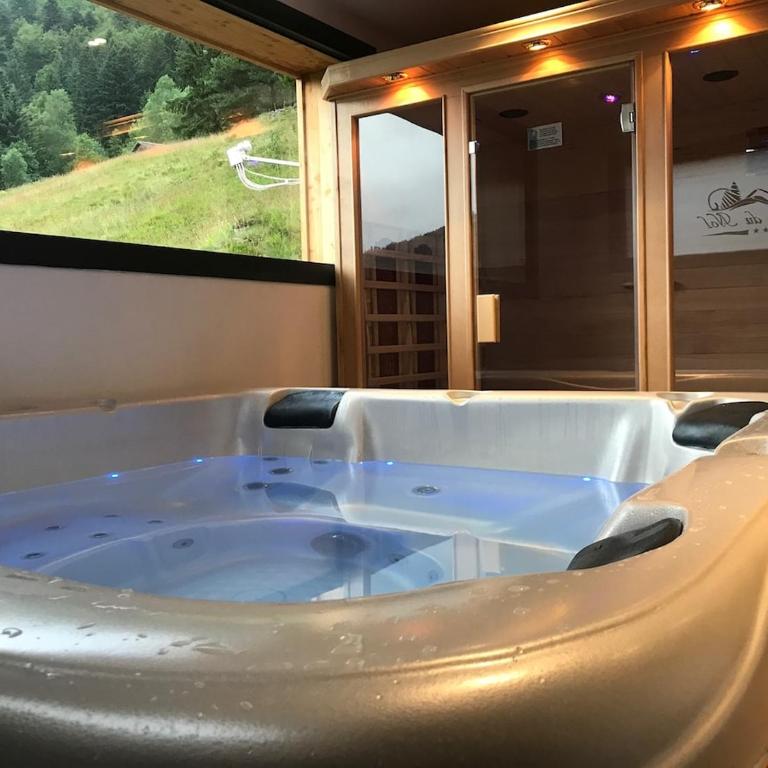 Magnifique gîte 4 étoiles pour 6p avec 3 chambres, accès Jacuzzi - Appartement 3 Chambres avec Vue sur la Montagne - 9