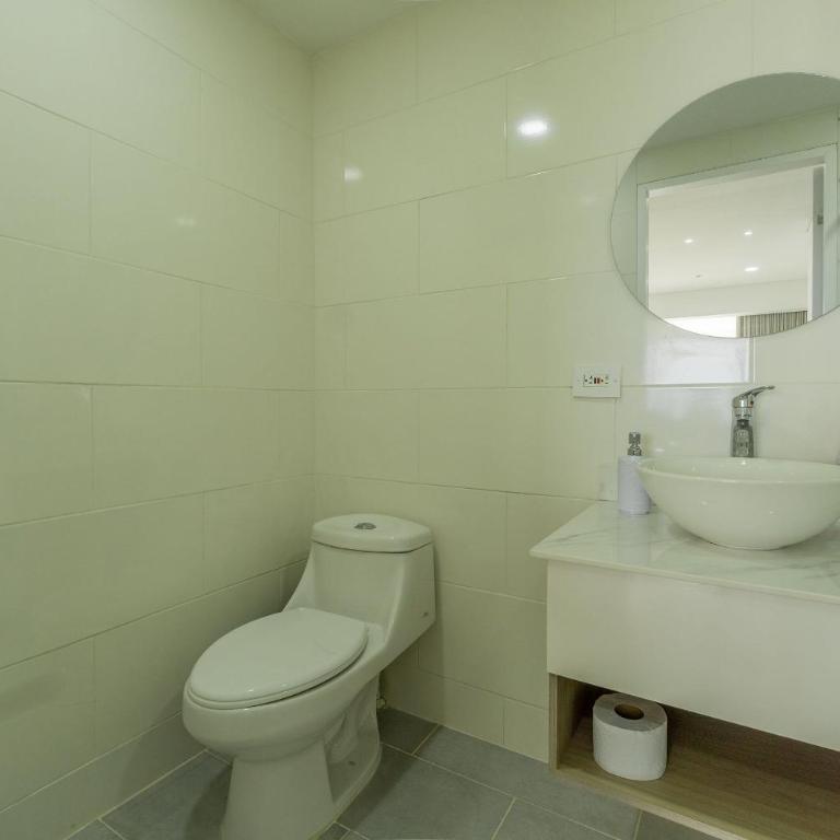 Cartagena Beach Resort 1640 - Estudio Deluxe con cama grande - 9