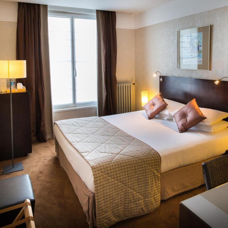 Best Western Adagio Saumur - Chambre Supérieure Lit Queen-Size - 21