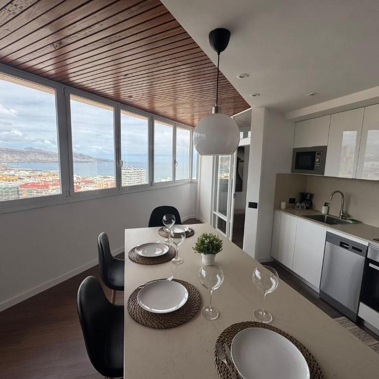 Apartamento con vistas al mar piso 16 y a 5 min de la playa de Las Canteras CASA CARMELA - Apartamento de 1 dormitorio - 9