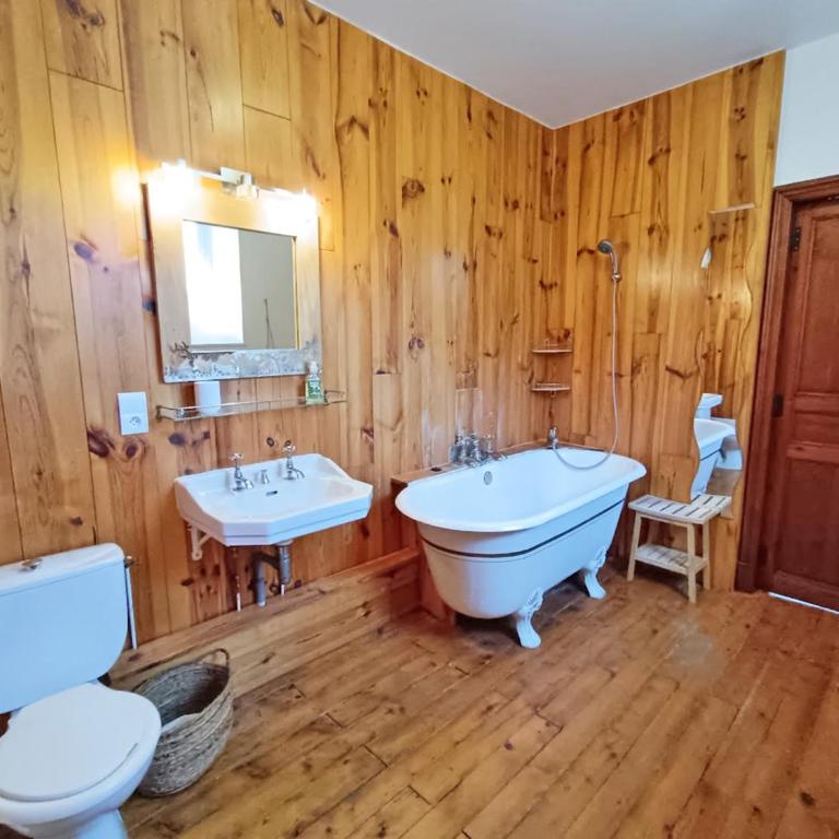 le Pyrénéen, T2, wifi, Luchon centre - Appartement 1 Chambre - 17
