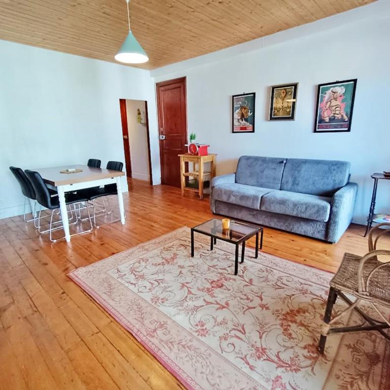 le Pyrénéen, T2, wifi, Luchon centre - Appartement 1 Chambre - 24