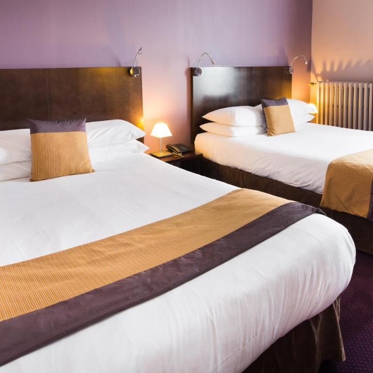 Best Western Adagio Saumur - Chambre Lit King-Size Familiale - 9