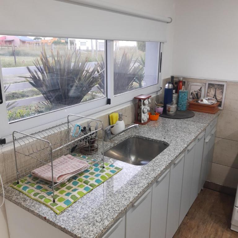 Casa vacaciones Camet Norte - Two-Bedroom House - 32