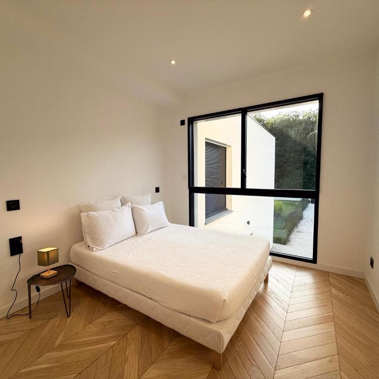 Les Trois Cyprès - Maison 4 Chambres - 16