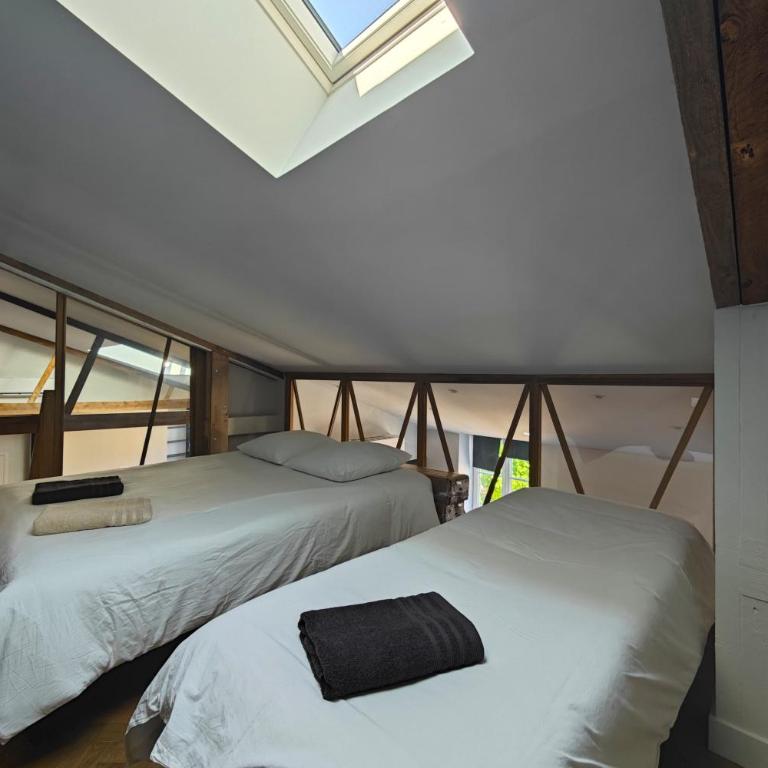 OLIT - Duplex - Two-Bedroom Apartment - 9