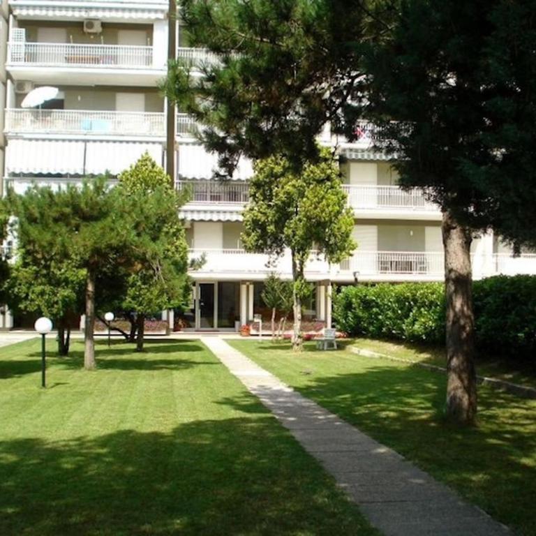 Relax in a our pool view apartment - Appartamento - 9