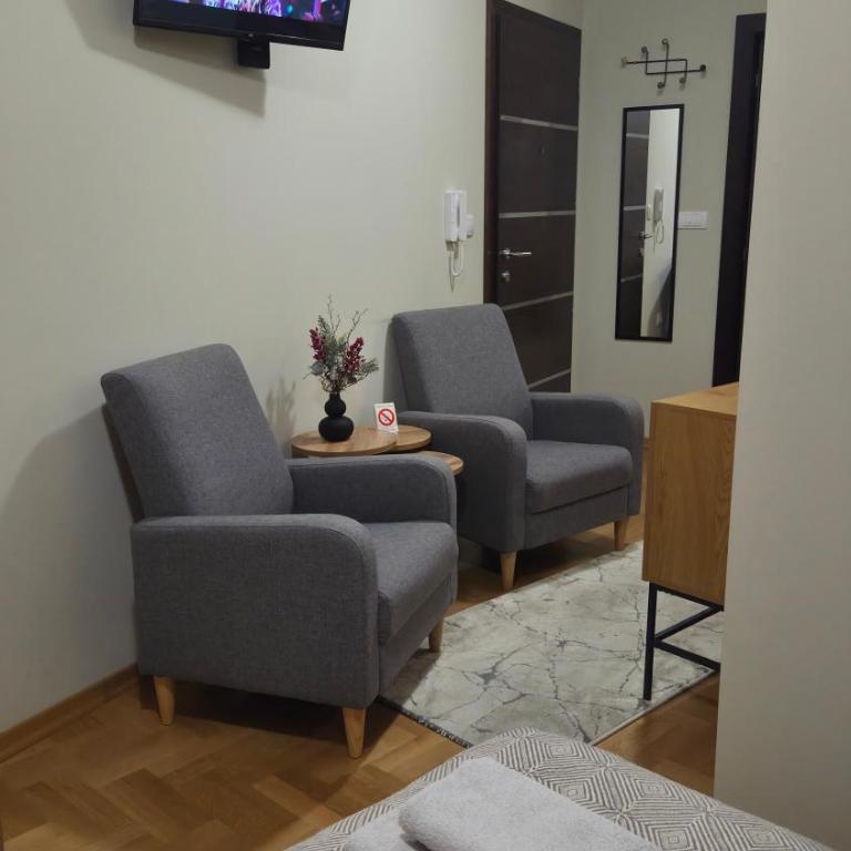 MS Apartman - Apartman sa Terasom - 2