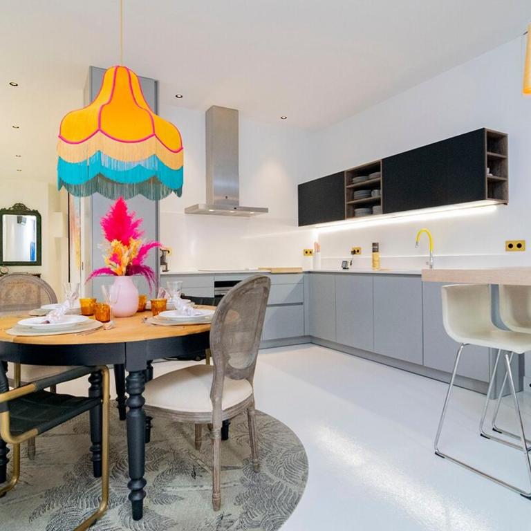 Luxury Golden Apartamento a solo pasos de Gran Vía - Two-Bedroom Apartment - 25