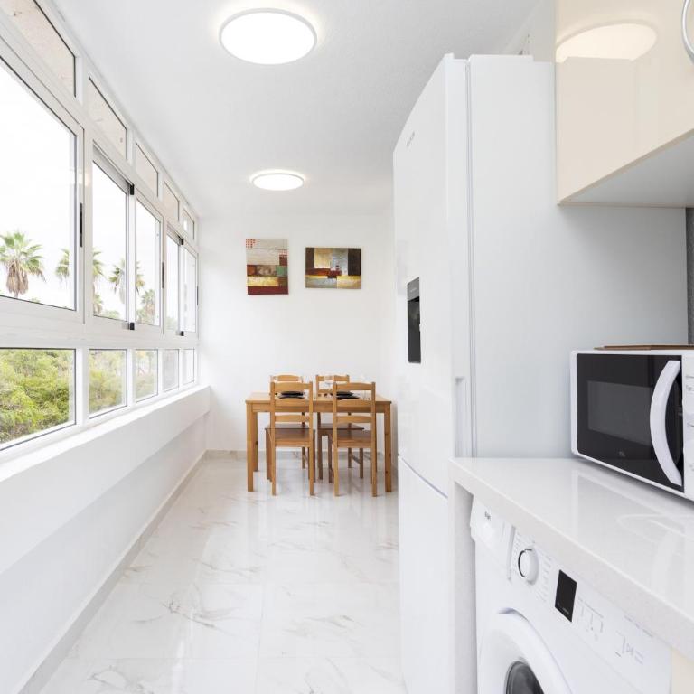 Home2Book Family Apartment with Pool near Beach - Apartamento de 3 dormitorios - 8