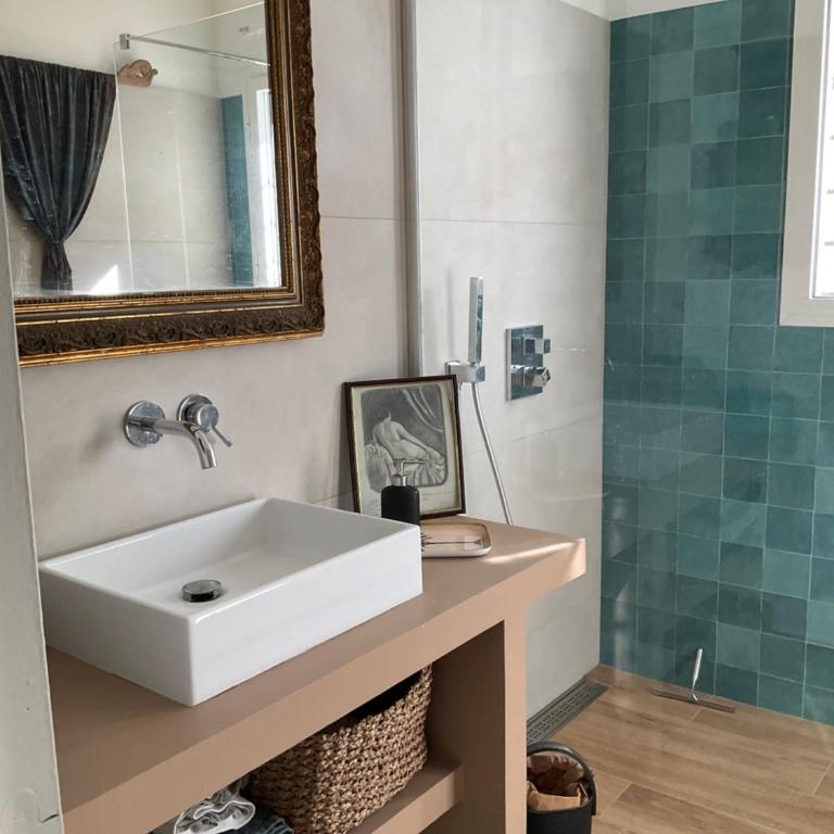 Maison avec vue mer et jacuzzi à 15 mn du centre - Villa 2 Chambres - 12
