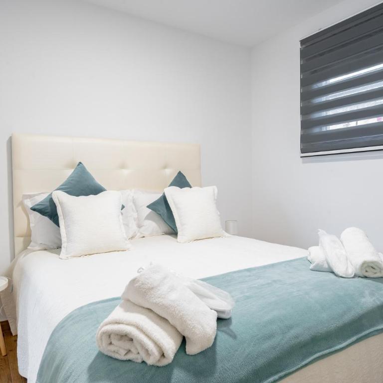 Del Mar Suites Benalmadena - Puerto Marina - One-Bedroom Apartment with Terrace - 19