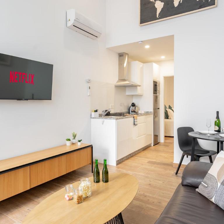 Del Mar Suites Benalmadena - Puerto Marina - One-Bedroom Apartment with Terrace - 20