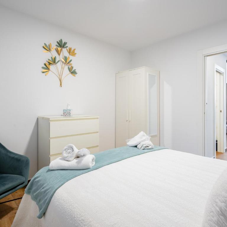 Del Mar Suites Benalmadena - Puerto Marina - One-Bedroom Apartment with Terrace - 6