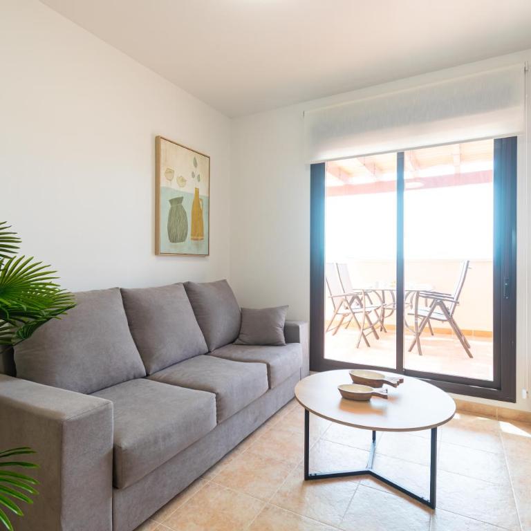 Amplia terraza, hermosa vista al mar, piscina - By Aloha Palma - Apartamento de 2 dormitorios - 15