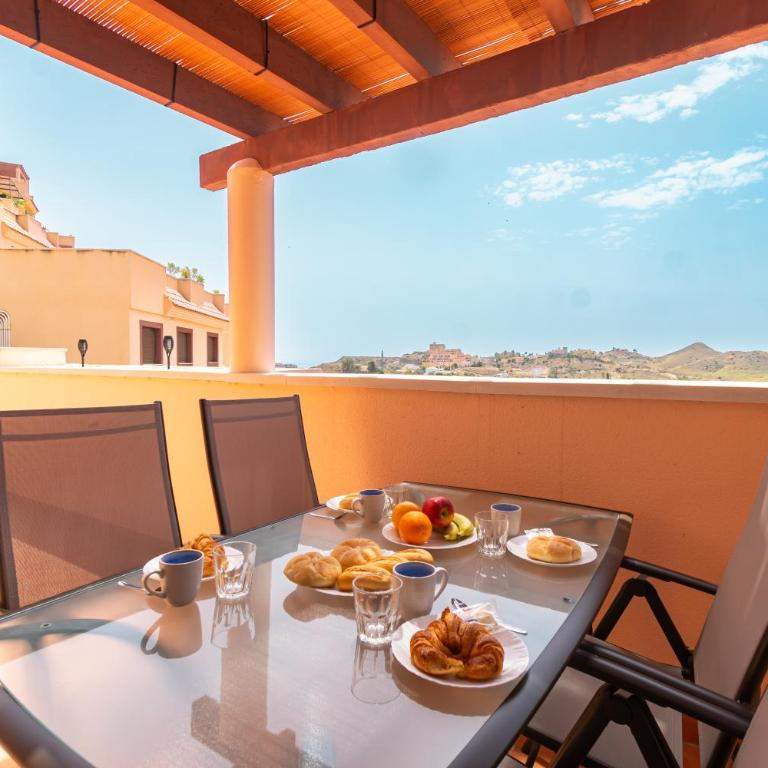 Amplia terraza, hermosa vista al mar, piscina - By Aloha Palma - Apartamento de 2 dormitorios - 11