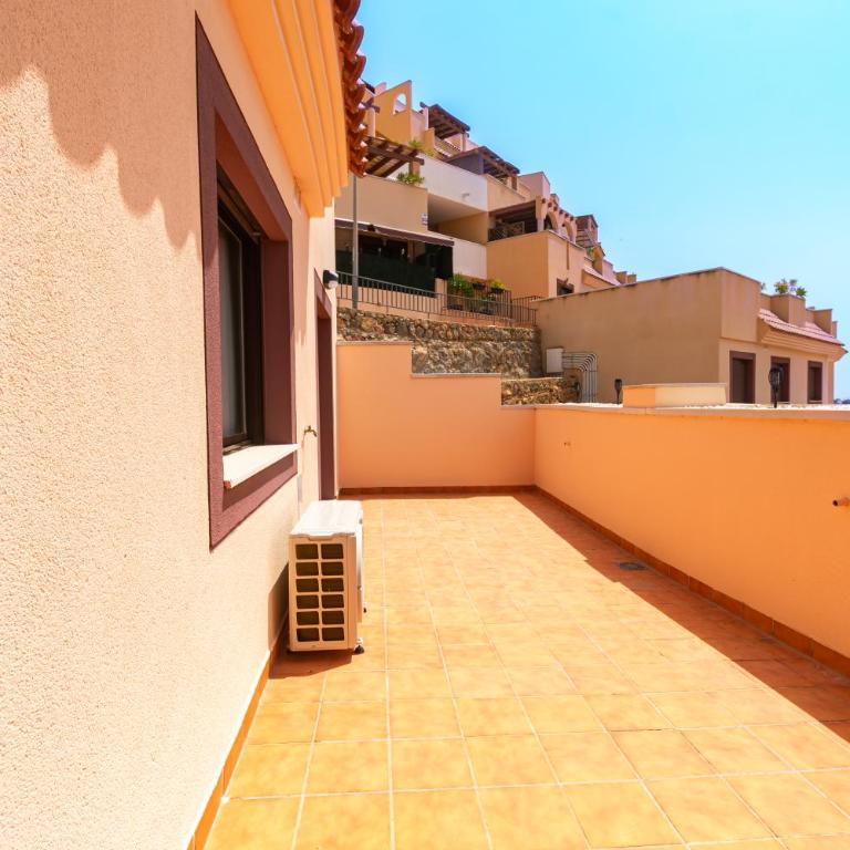 Amplia terraza, hermosa vista al mar, piscina - By Aloha Palma - Apartamento de 2 dormitorios - 37