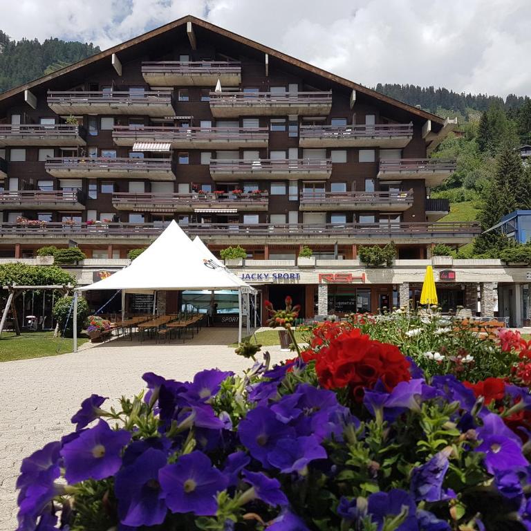 Holidays Groupes Anzère - Zimmer mit Etagenbett und Gemeinschaftsbad - 8