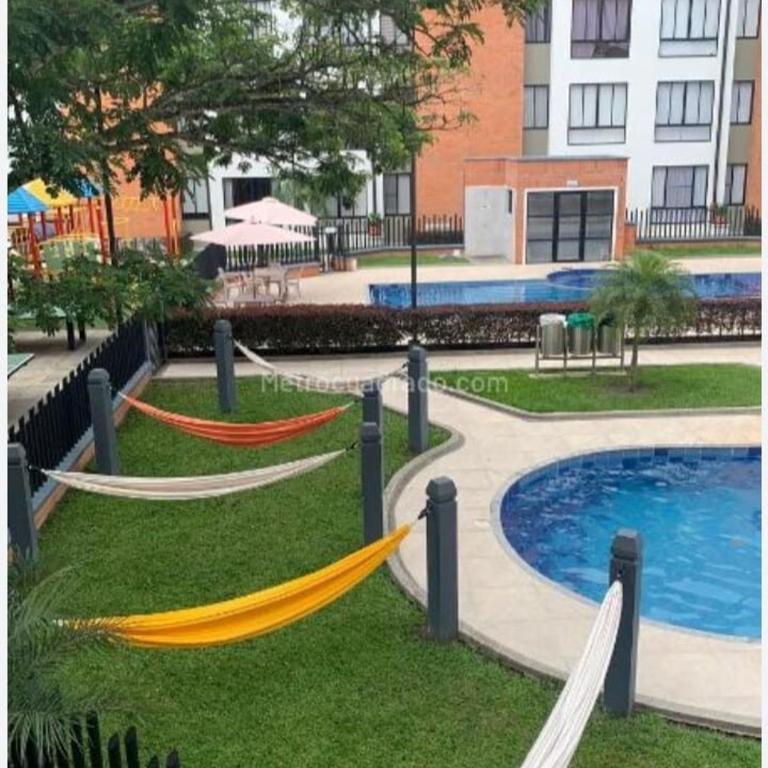 Descansa en el Mejor Club Residencial de Cartago - Apartamento de 2 dormitorios con vistas a la piscina - 25