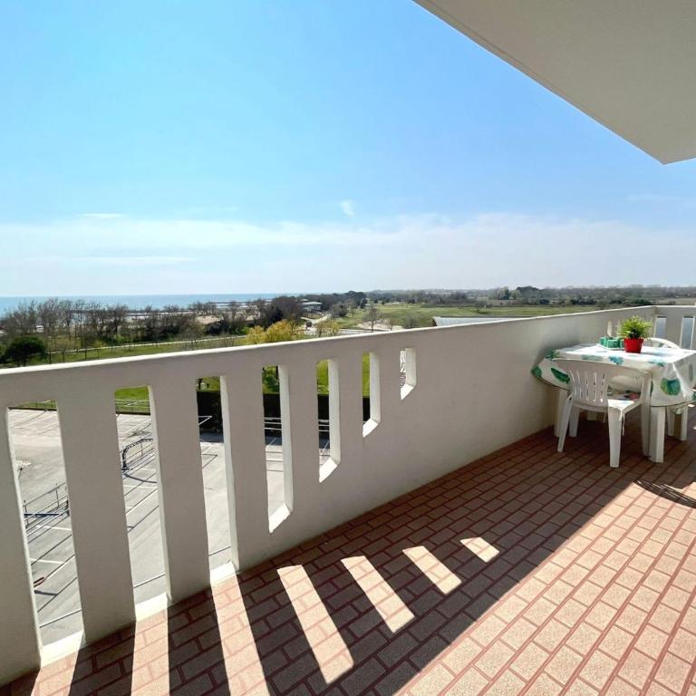 Welcoming flat with large balcony - Appartamento - 4
