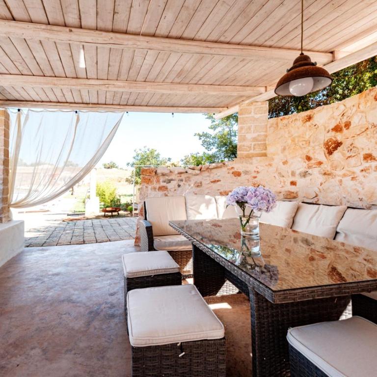 HelloAPULIA Ostuni - Typical Lamia delle Murge - Pet Friendly - Villa con 2 Camere da Letto - 3