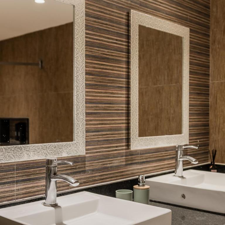 CASA NAMI- Cancún Beachside Suites - One-Bedroom Deluxe Apartment - 15