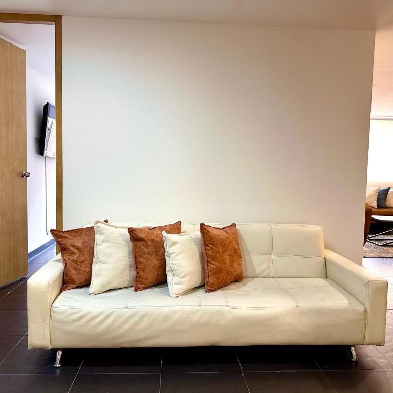 Nogal club, fast wifi 3 Rooms great location - Apartamento de 3 dormitorios - 6