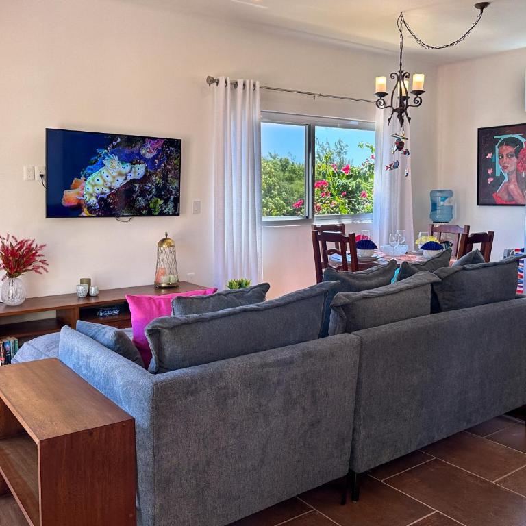 Casa Catalina - Tropical Escape - One-Bedroom Apartment - 3