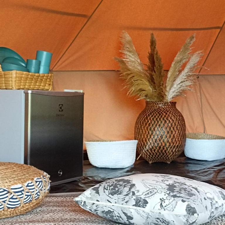 Glamping & Cabaña con Paddle, ducha al aire libre, Pet-friendly - Oasis junto al Lago - Tienda - 5